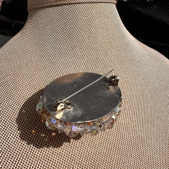 Vintage 1960s  AB Rivoli Crystal Brooch Pin Silver Tone Prong pin Brooch - Picture 4 of 6